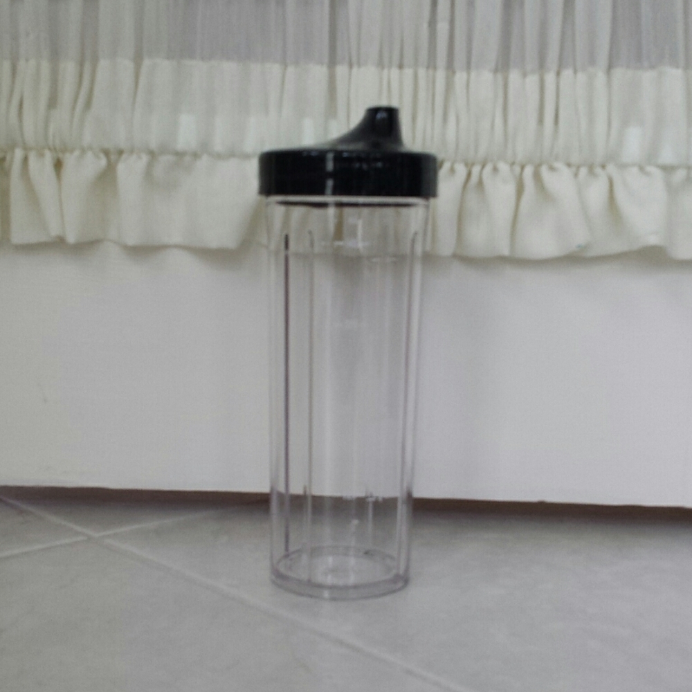 NWOT Hamilton Beach sip & go travel cup